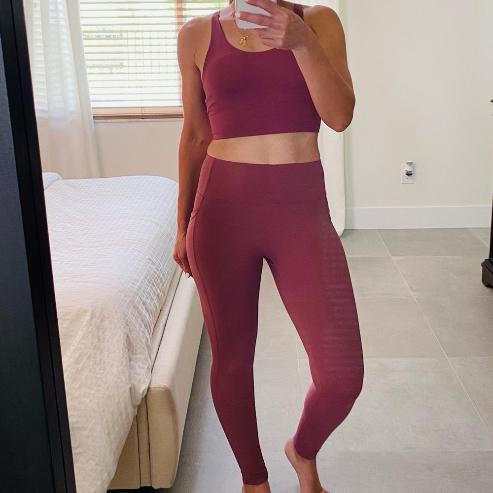 Stylish Burgundy Activewear Set